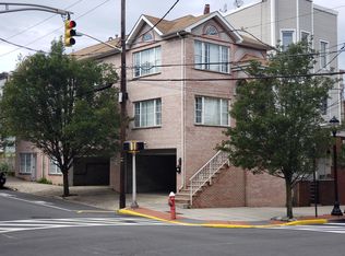 1901 New York Ave, Union City, NJ 07087