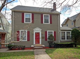 66 Overlook Ter, Nutley, NJ 07110