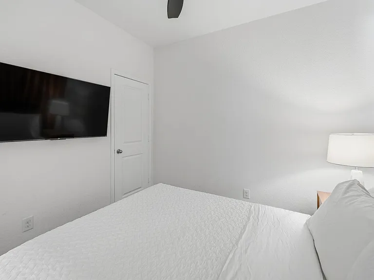 4015 Casita Mia St — Photo 23