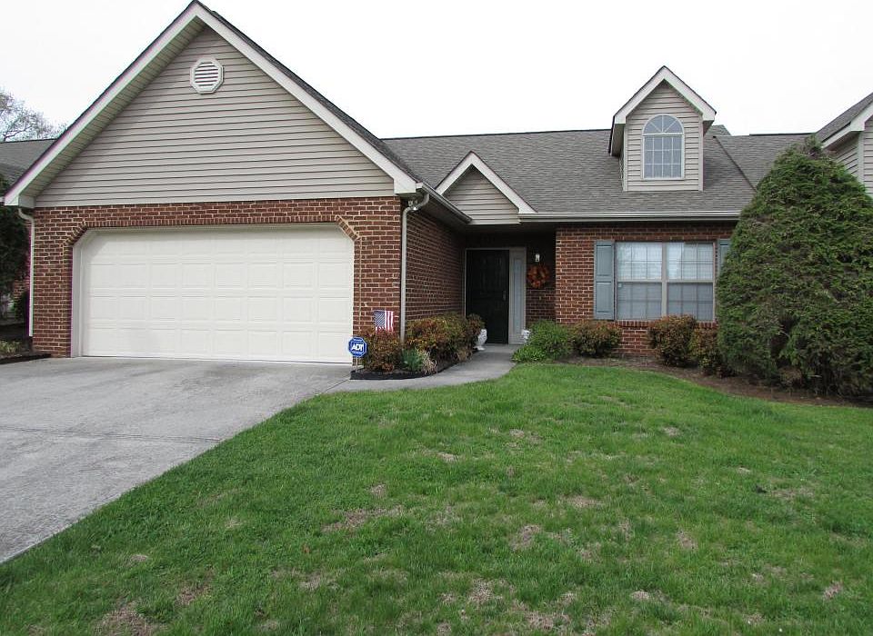 1st image of 4819 Beverly Field Way