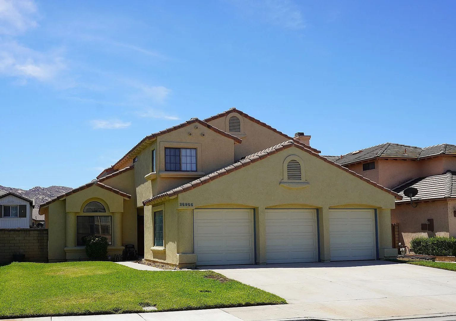Moreno Valley Ranch 4 Bedroom — Photo 1