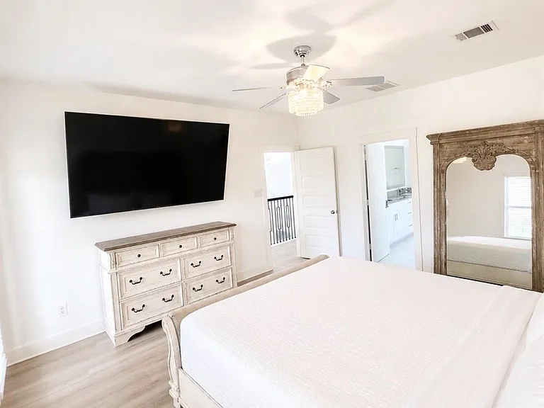 16722 Echo Heights Dr — Photo 8