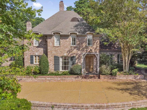 9333 Riveredge Dr, Cordova, TN 38018