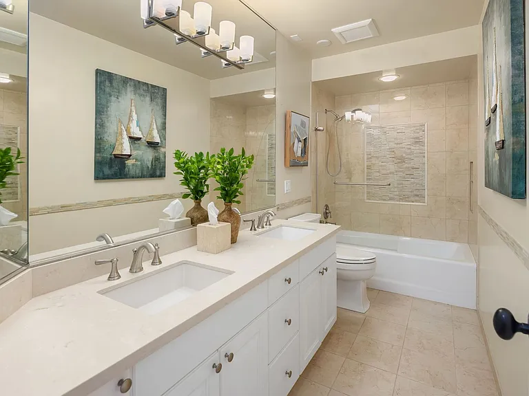 7447 W Mercer Way — Photo 26