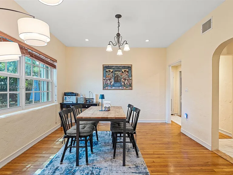 46 Montilla Ave #46 — Photo 13