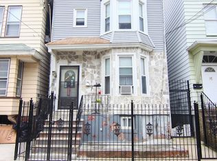 91 1/2 Stone St, Newark, NJ 07104
