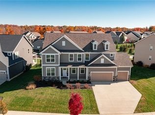 5275 Duxbury Dr, Akron, OH 44321