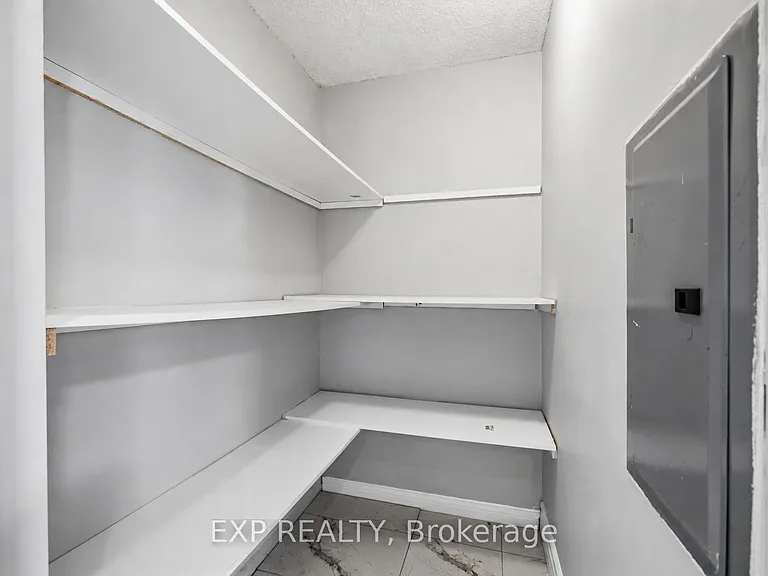 22 Hanover Rd #1710 — Photo 14
