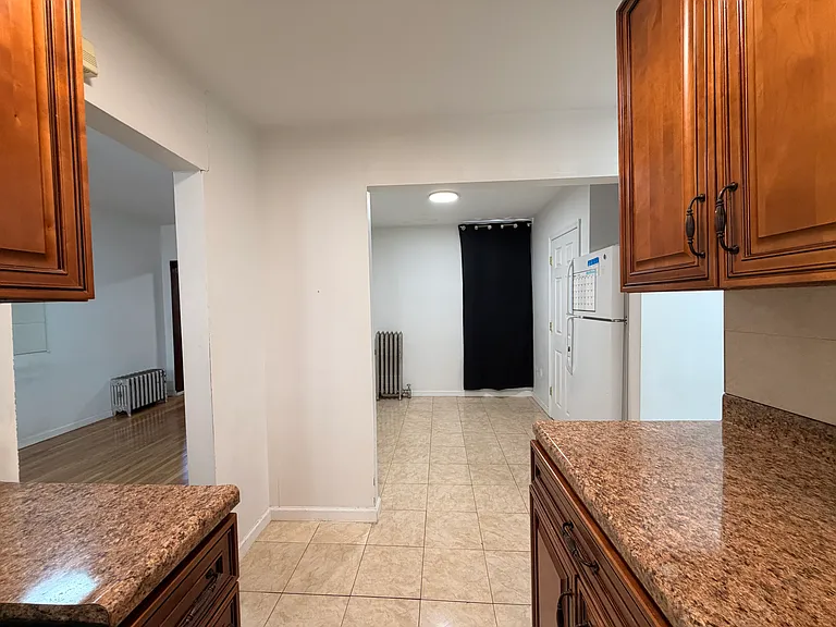 30 W End Ave #6 — Photo 4