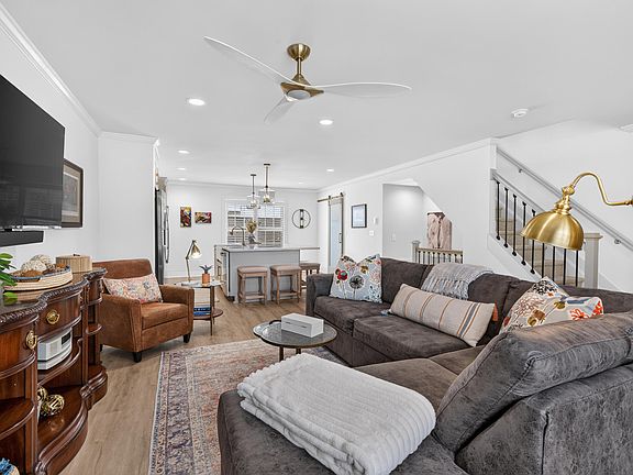 4th image of 2644 Old Rosebud Rd