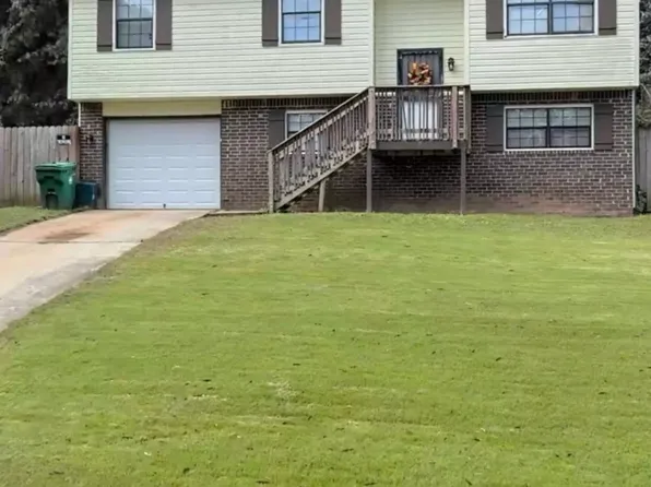 2779 Rockdale Dr, Decatur, GA 30034