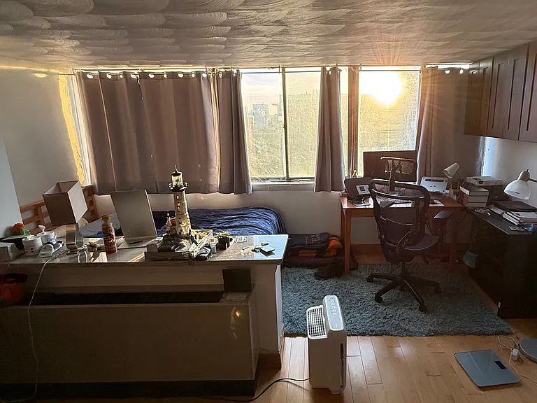 2 Hawthorne Pl — Photo 18
