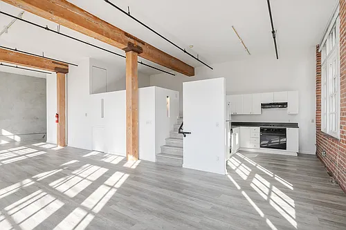 461 2nd St #C207 — Photo 12