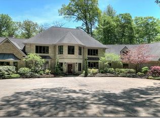 37040 Fairmount Blvd, Hunting Valley, OH 44022