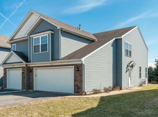 1402 E Arnold St #1, Sandwich, IL 60548
