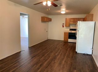 802 N Wilhite St, Cleburne, TX 76031