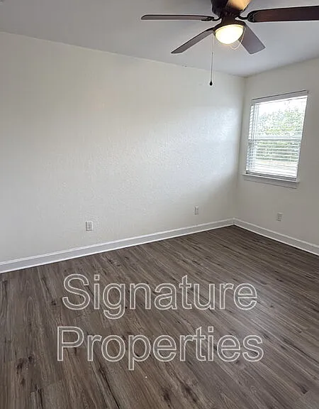 100 Sandalwood Ln — Photo 17
