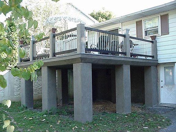 Rear - Concrete Deck