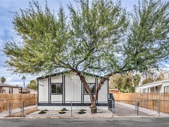 1879 Quintearo St, Las Vegas, NV 89115