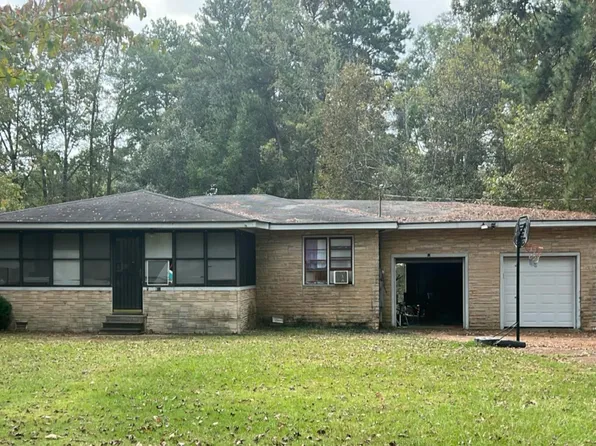 811 Tidmore Bend Rd, Gadsden, AL 35901