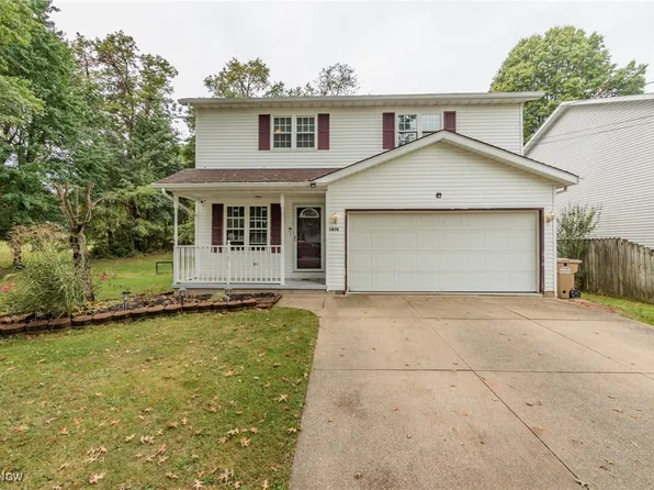1810 Sedro St, Cuyahoga Falls, OH 44221