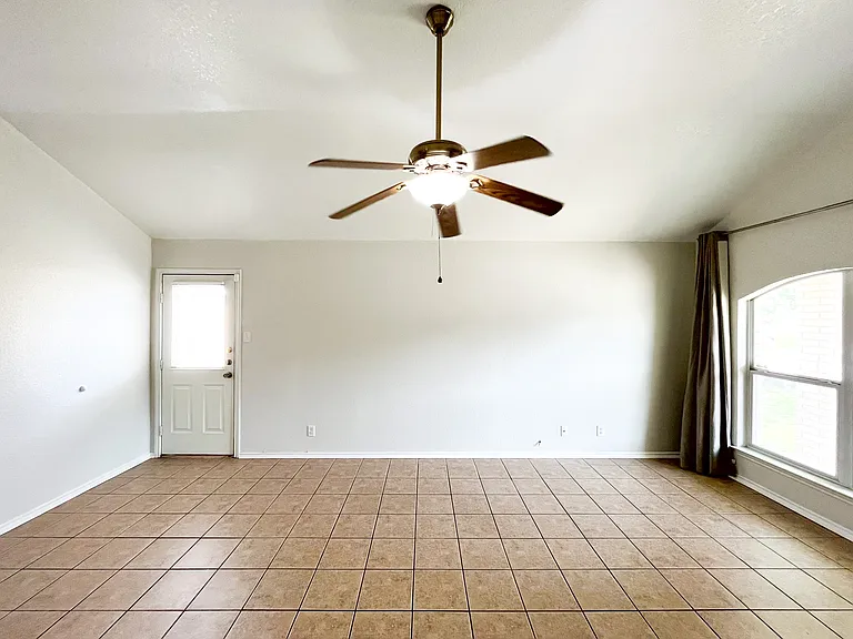 204 Dale Earnhardt Dr #A — Photo 7