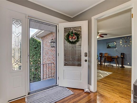 4th image of 3201 Arcadia Dr