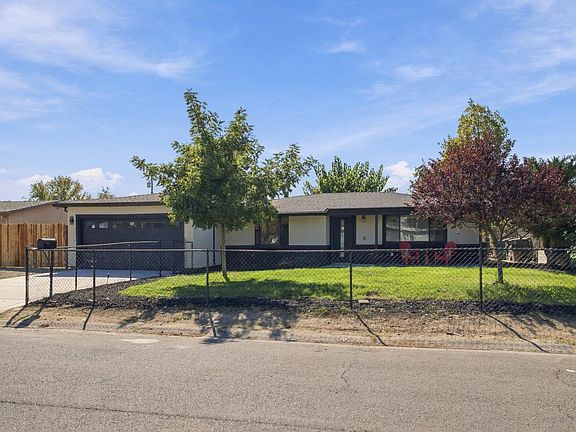 2nd image of 8208 Bruns Way