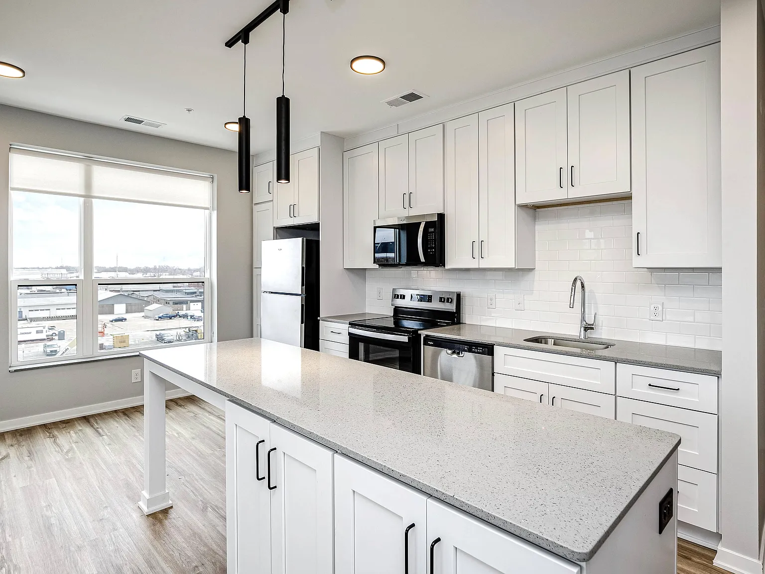 NOVA Apartments — Photo 1