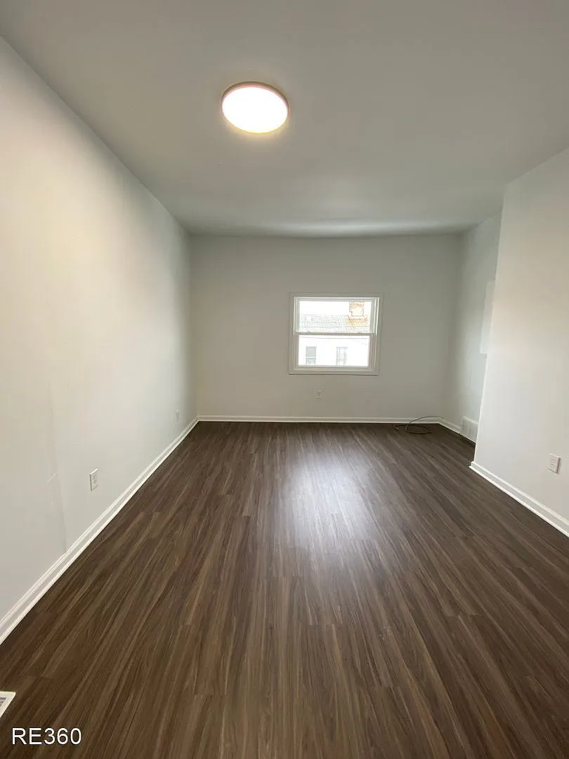 974 Manton Way #2 photo 1