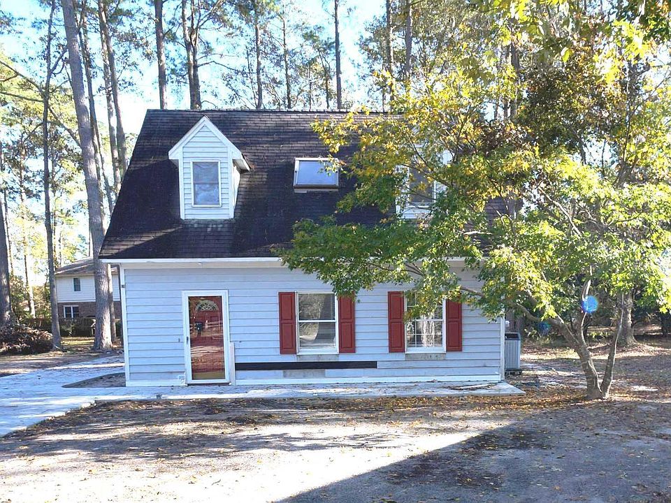 1st image of 520 Haywood Creek Dr