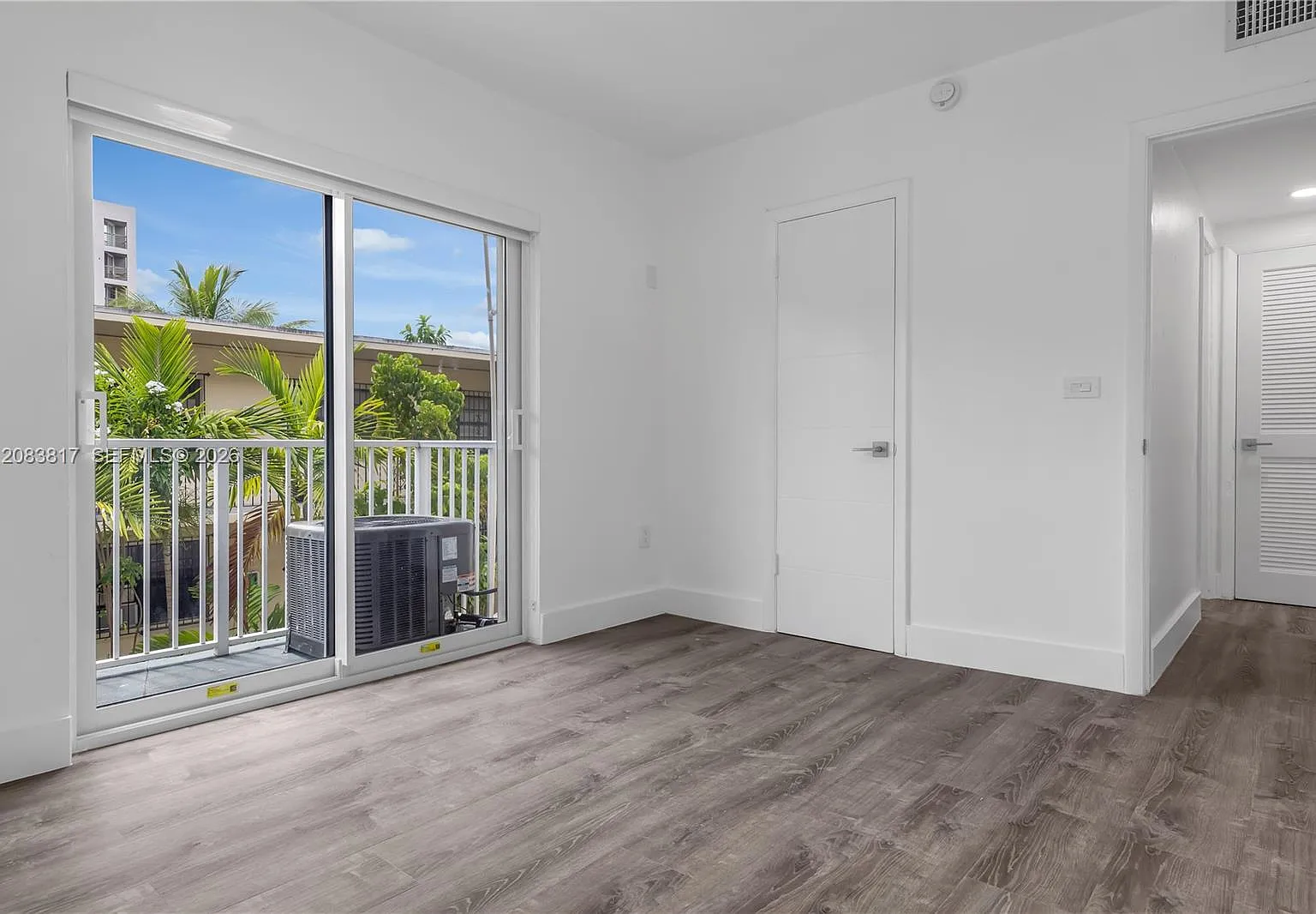El Miramar Condo — Photo 4