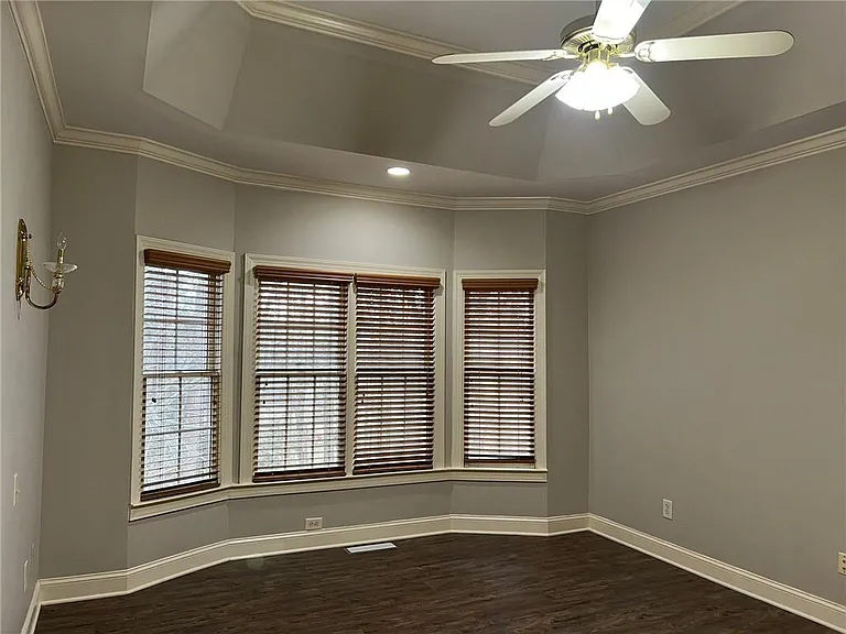 2476 Sewell Mill Rd — Photo 21