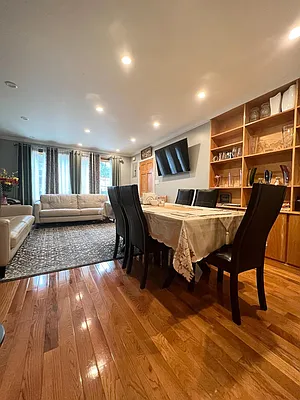 Rented by Halvatzis Realty | media 46