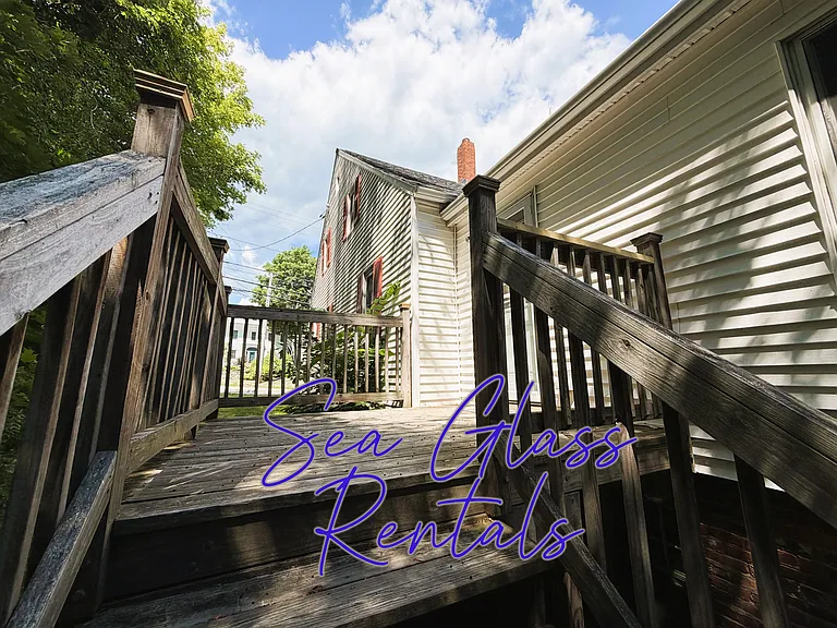 Elm St — Photo 22