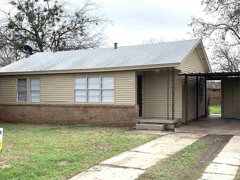 1st image of 2923 Featherston Ave