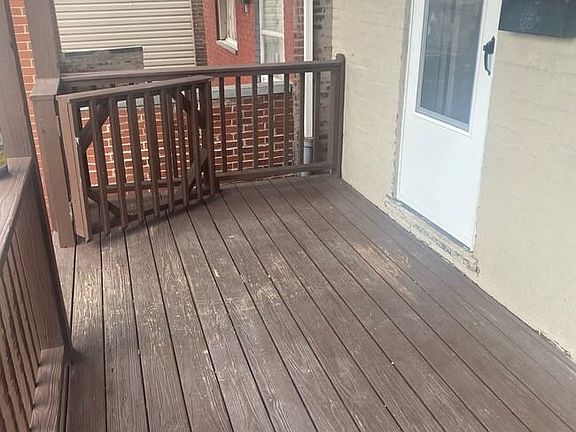 2nd image of 111 Redlyn St