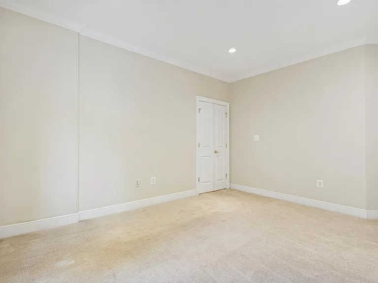 1530 Forest Villa Ln — Photo 58