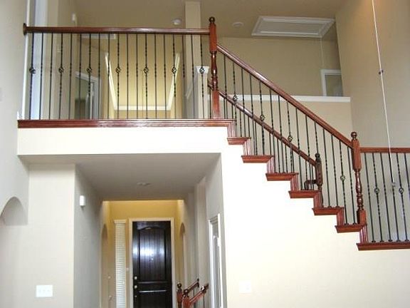5th image of 3700 Primavera Dr