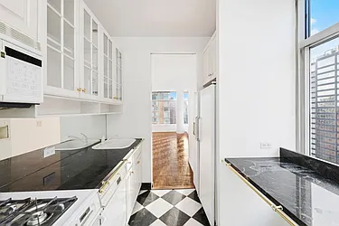 Rented by Up Real Estate Advisors LLC