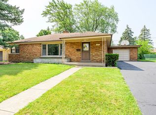 2309 8th Pkwy, Waukegan, IL 60085