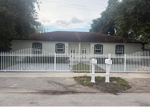 2367 NW 99th Ter