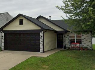1046 Ebony Cir, Franklin, IN 46131