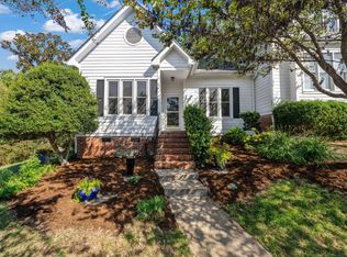506 Center Pointe Dr, Cary, NC 27513
