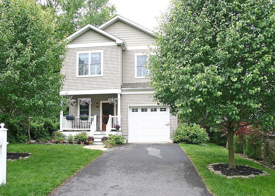 Welcome to 3007 Pacific Ave.