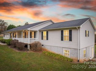 5158 Bridges Xing, Morganton, NC 28655