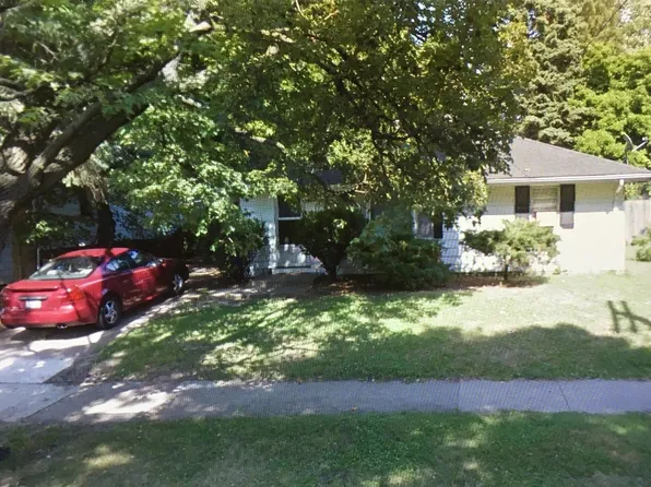 2204 N Delaware Ave, Peoria, IL 61603