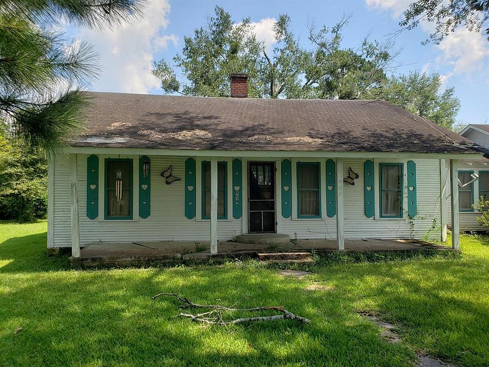 1st image of 902 S Elizabeth Ave