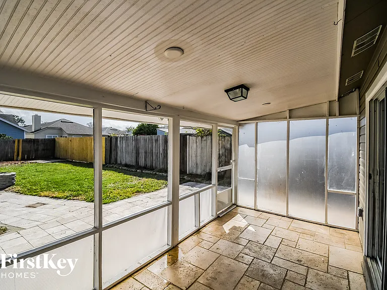 12332 S Casheros Cove Dr — Photo 10