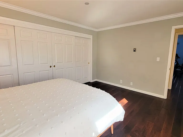 4149 El Camino Way #F — Photo 9
